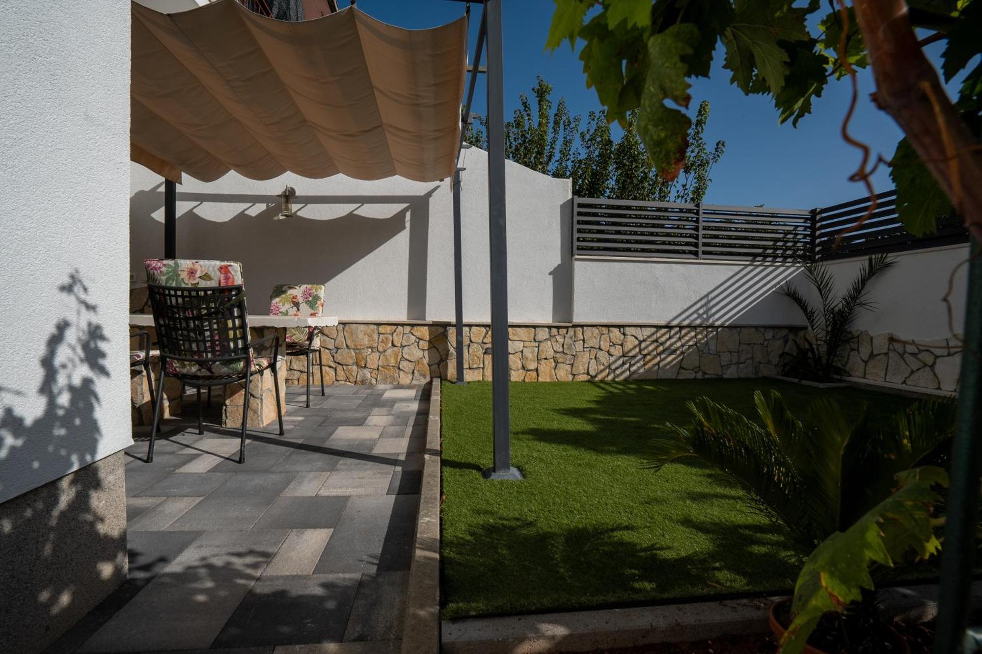 Adam Apartments Stobrec Exterior photo
